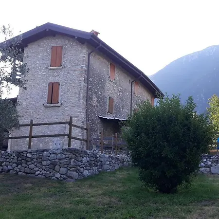 Ca Dei Casai Apartment, Lago Di Garda E Relax. Gaino Exterior photo