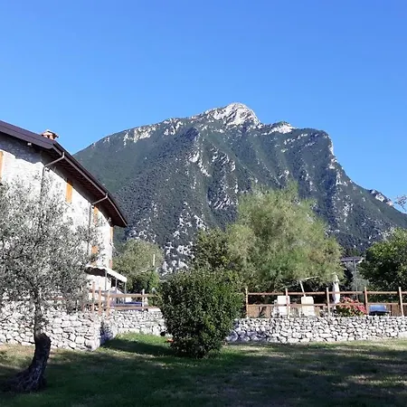 Ca Dei Casai Apartment, Lago Di Garda E Relax. Gaino Exterior photo